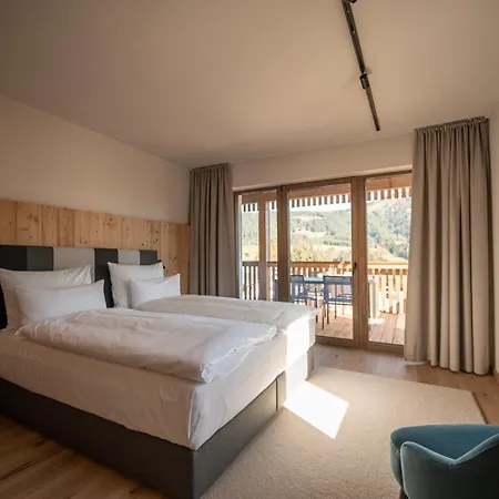Hotel Adea Lifestyle 4*