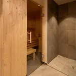 Adea Lifestyle ホテル フィーバーブルン